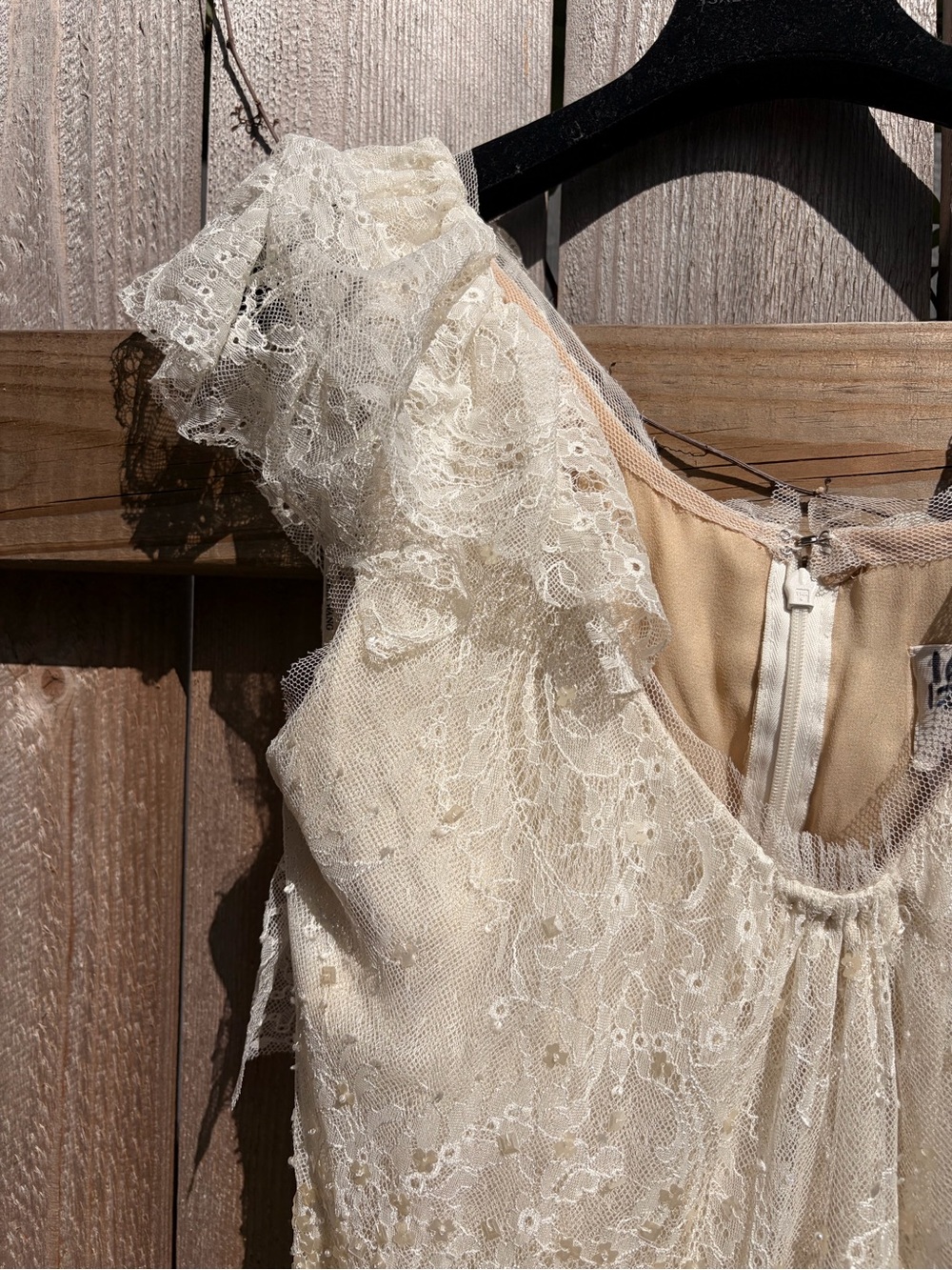 Vera Wang Bridal Gown silk lace chantilly - Picture 3 of 11